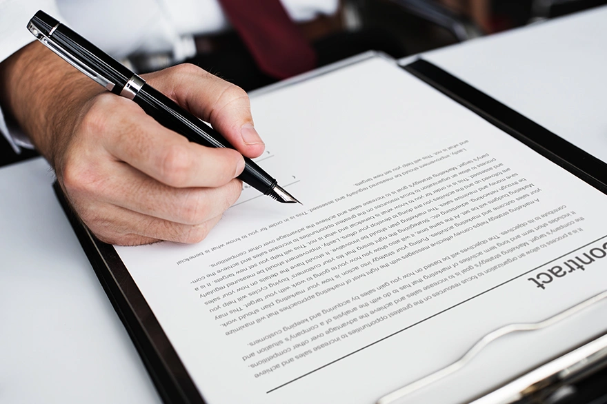 Contract Drafting & Review